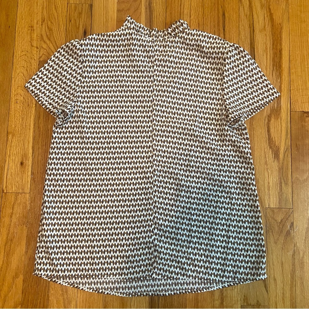 SHEIN Allover Print Notch Neck Blouse - Picture 4 of 5